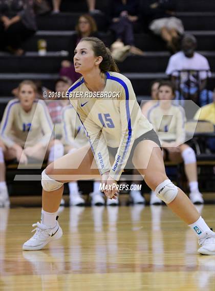 Thumbnail 1 in Tivy @ Seguin photogallery.