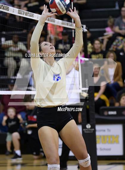 Thumbnail 1 in Tivy @ Seguin photogallery.