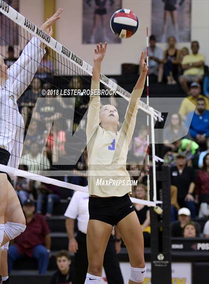 Thumbnail 1 in Tivy @ Seguin photogallery.