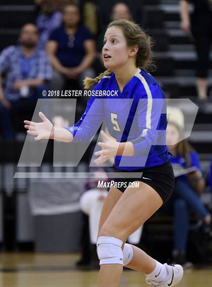 Thumbnail 3 in Tivy @ Seguin photogallery.