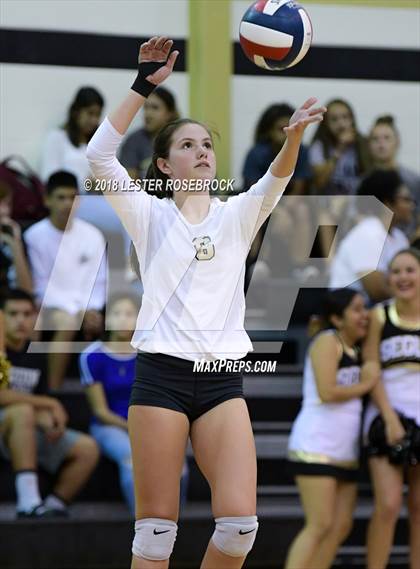 Thumbnail 2 in Tivy @ Seguin photogallery.