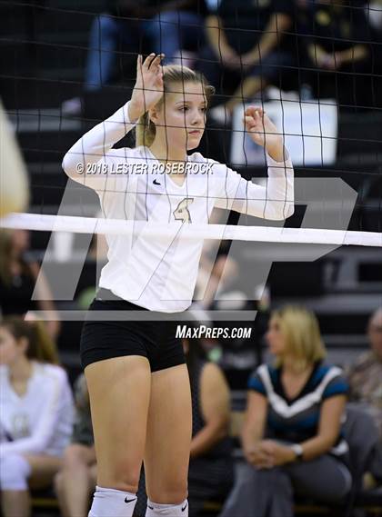 Thumbnail 3 in Tivy @ Seguin photogallery.