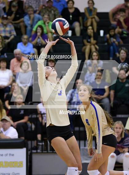 Thumbnail 1 in Tivy @ Seguin photogallery.