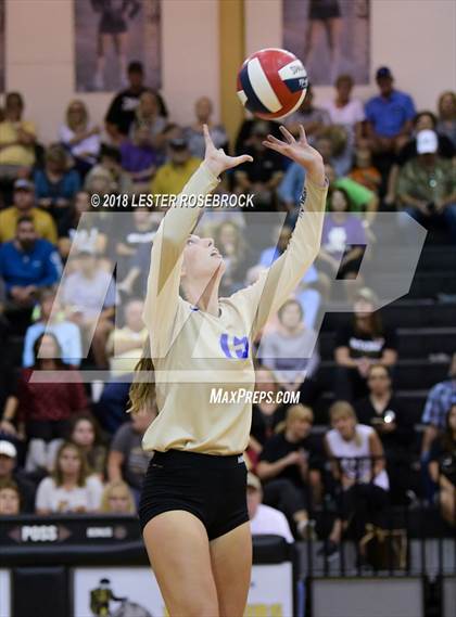 Thumbnail 3 in Tivy @ Seguin photogallery.
