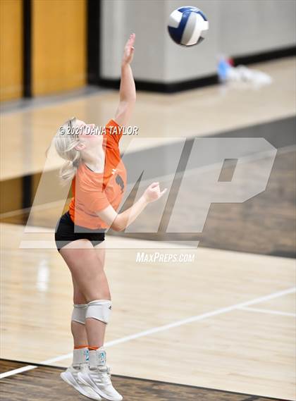 Thumbnail 2 in Krum @ Springtown photogallery.