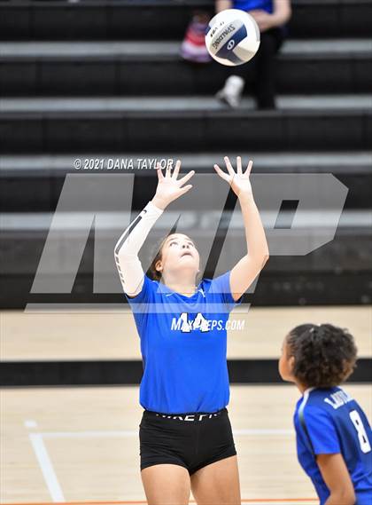 Thumbnail 2 in Krum @ Springtown photogallery.