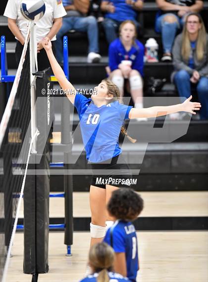 Thumbnail 3 in Krum @ Springtown photogallery.