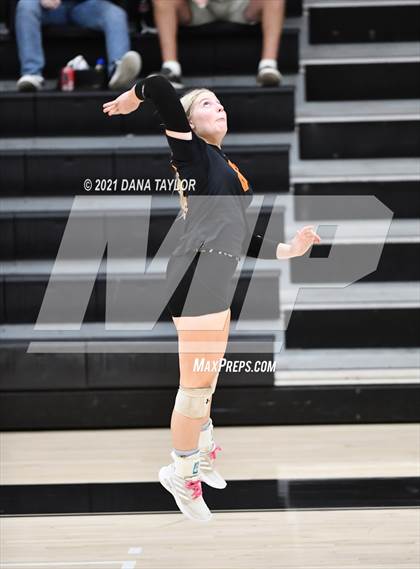 Thumbnail 2 in Krum @ Springtown photogallery.