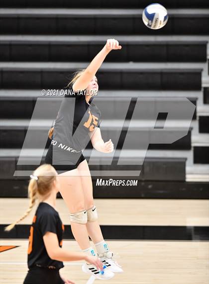Thumbnail 1 in Krum @ Springtown photogallery.