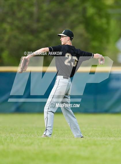 Thumbnail 3 in Bishop Grimes vs Henninger photogallery.