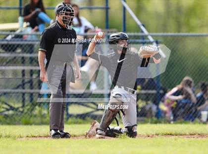 Thumbnail 2 in Bishop Grimes vs Henninger photogallery.