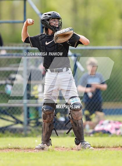 Thumbnail 2 in Bishop Grimes vs Henninger photogallery.