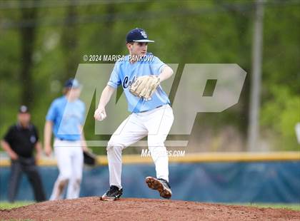 Thumbnail 2 in Bishop Grimes vs Henninger photogallery.