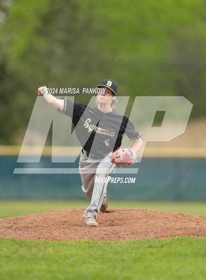 Thumbnail 1 in Bishop Grimes vs Henninger photogallery.