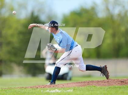 Thumbnail 1 in Bishop Grimes vs Henninger photogallery.