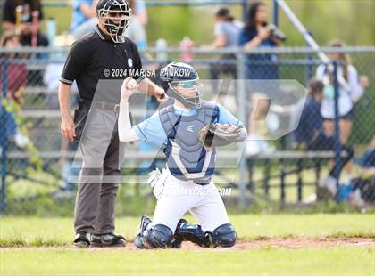 Thumbnail 2 in Bishop Grimes vs Henninger photogallery.