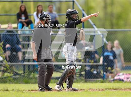 Thumbnail 3 in Bishop Grimes vs Henninger photogallery.