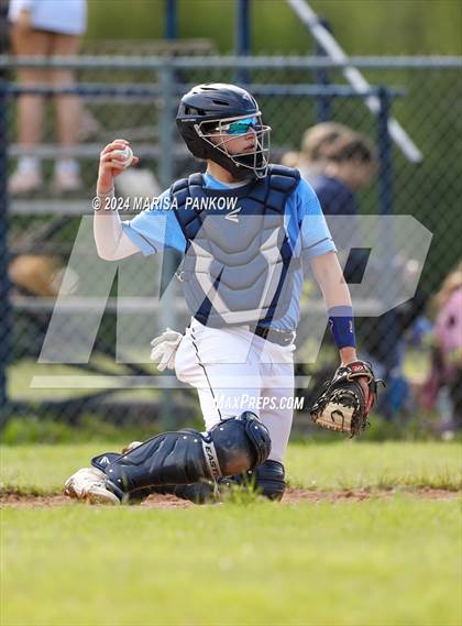 Thumbnail 2 in Bishop Grimes vs Henninger photogallery.