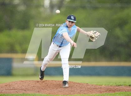 Thumbnail 3 in Bishop Grimes vs Henninger photogallery.