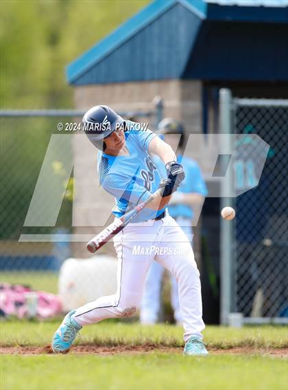 Thumbnail 1 in Bishop Grimes vs Henninger photogallery.