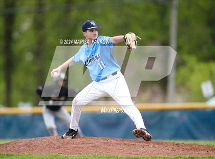 Thumbnail 2 in Bishop Grimes vs Henninger photogallery.