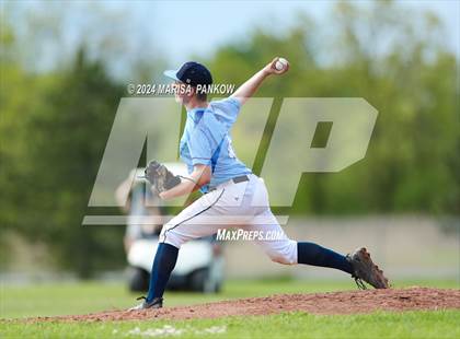 Thumbnail 3 in Bishop Grimes vs Henninger photogallery.