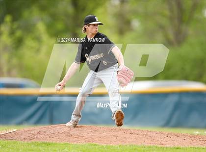 Thumbnail 3 in Bishop Grimes vs Henninger photogallery.