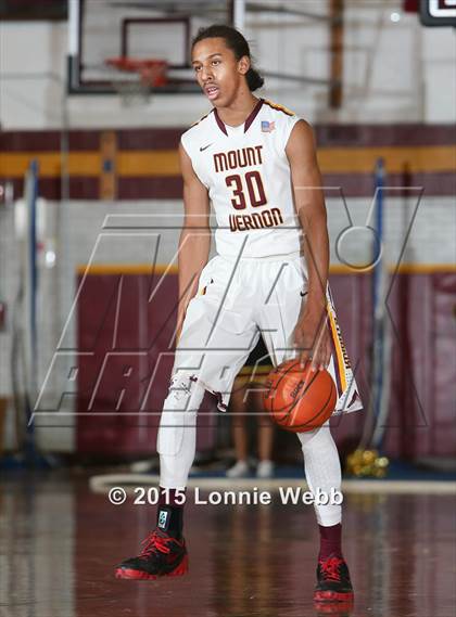 Thumbnail 1 in Suffern vs Mt. Vernon (Section 1 Class AA Quarterfinal) photogallery.