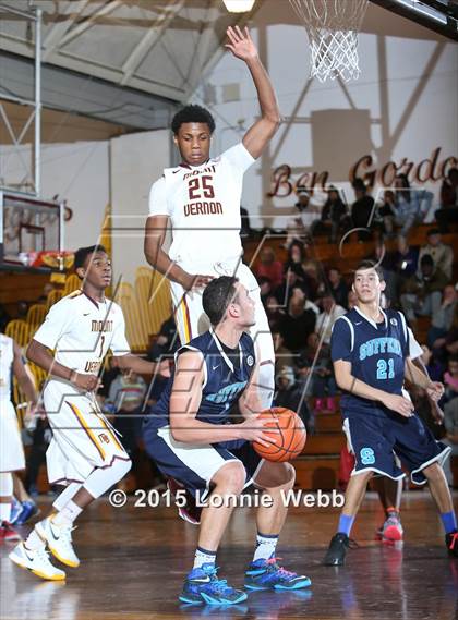 Thumbnail 3 in Suffern vs Mt. Vernon (Section 1 Class AA Quarterfinal) photogallery.