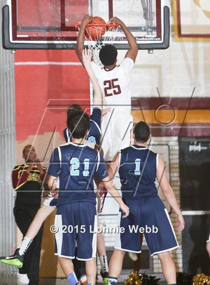Thumbnail 2 in Suffern vs Mt. Vernon (Section 1 Class AA Quarterfinal) photogallery.