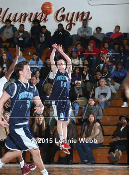 Thumbnail 3 in Suffern vs Mt. Vernon (Section 1 Class AA Quarterfinal) photogallery.