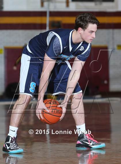 Thumbnail 3 in Suffern vs Mt. Vernon (Section 1 Class AA Quarterfinal) photogallery.
