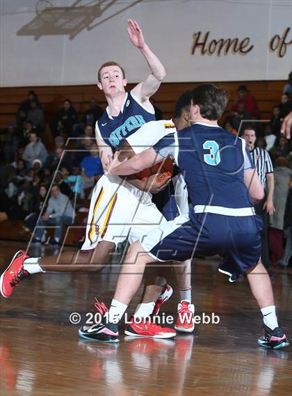 Thumbnail 3 in Suffern vs Mt. Vernon (Section 1 Class AA Quarterfinal) photogallery.