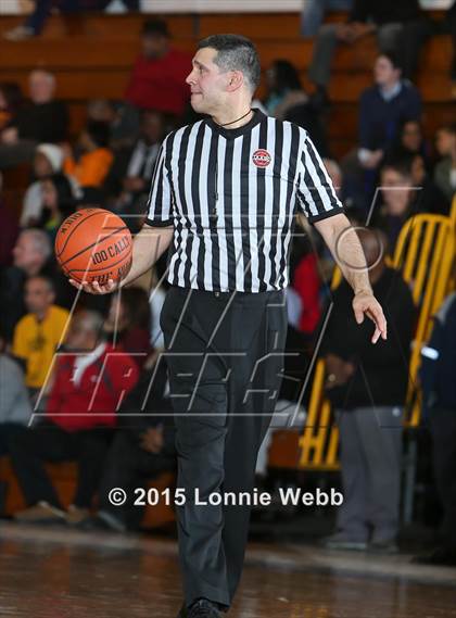 Thumbnail 3 in Suffern vs Mt. Vernon (Section 1 Class AA Quarterfinal) photogallery.