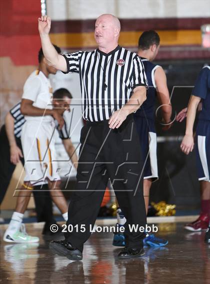 Thumbnail 3 in Suffern vs Mt. Vernon (Section 1 Class AA Quarterfinal) photogallery.