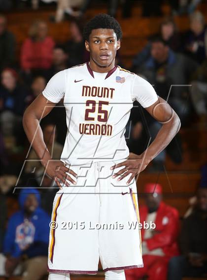 Thumbnail 1 in Suffern vs Mt. Vernon (Section 1 Class AA Quarterfinal) photogallery.