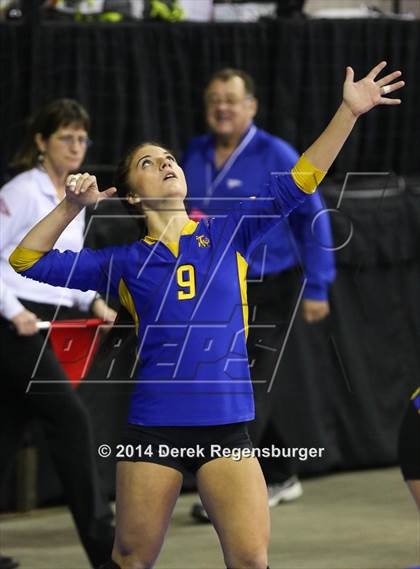 Thumbnail 3 in Weldon Valley vs Kit Carson (CHSAA 1A Playoff) photogallery.