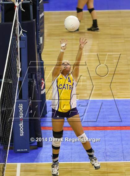Thumbnail 1 in Weldon Valley vs Kit Carson (CHSAA 1A Playoff) photogallery.