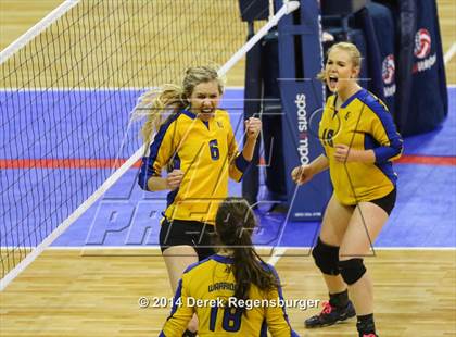 Thumbnail 1 in Weldon Valley vs Kit Carson (CHSAA 1A Playoff) photogallery.