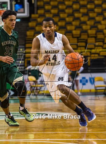Thumbnail 1 in Bishop Hendricken @ Malden Catholic (Good Sports TD Garden Invitational) photogallery.