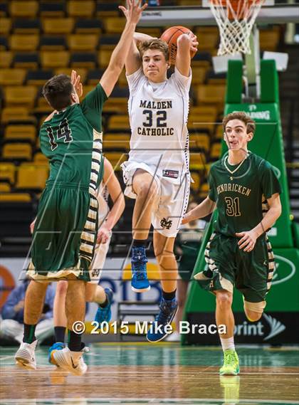 Thumbnail 1 in Bishop Hendricken @ Malden Catholic (Good Sports TD Garden Invitational) photogallery.