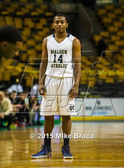 Thumbnail 3 in Bishop Hendricken @ Malden Catholic (Good Sports TD Garden Invitational) photogallery.