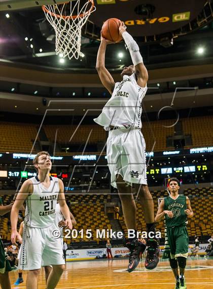 Thumbnail 2 in Bishop Hendricken @ Malden Catholic (Good Sports TD Garden Invitational) photogallery.