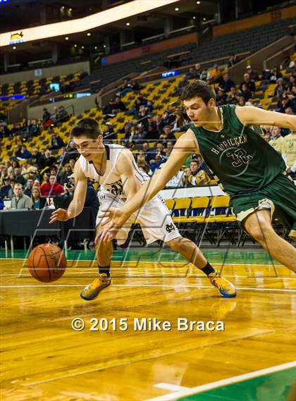 Thumbnail 1 in Bishop Hendricken @ Malden Catholic (Good Sports TD Garden Invitational) photogallery.