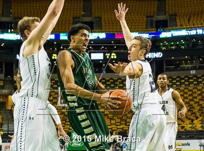 Thumbnail 3 in Bishop Hendricken @ Malden Catholic (Good Sports TD Garden Invitational) photogallery.