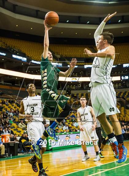 Thumbnail 2 in Bishop Hendricken @ Malden Catholic (Good Sports TD Garden Invitational) photogallery.