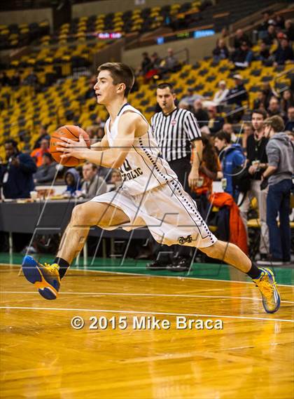 Thumbnail 2 in Bishop Hendricken @ Malden Catholic (Good Sports TD Garden Invitational) photogallery.