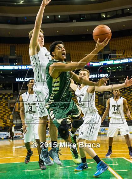 Thumbnail 1 in Bishop Hendricken @ Malden Catholic (Good Sports TD Garden Invitational) photogallery.