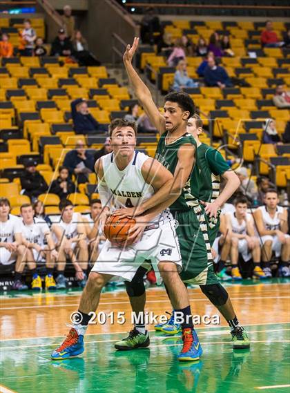 Thumbnail 3 in Bishop Hendricken @ Malden Catholic (Good Sports TD Garden Invitational) photogallery.