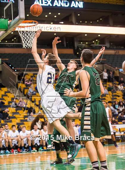 Thumbnail 3 in Bishop Hendricken @ Malden Catholic (Good Sports TD Garden Invitational) photogallery.